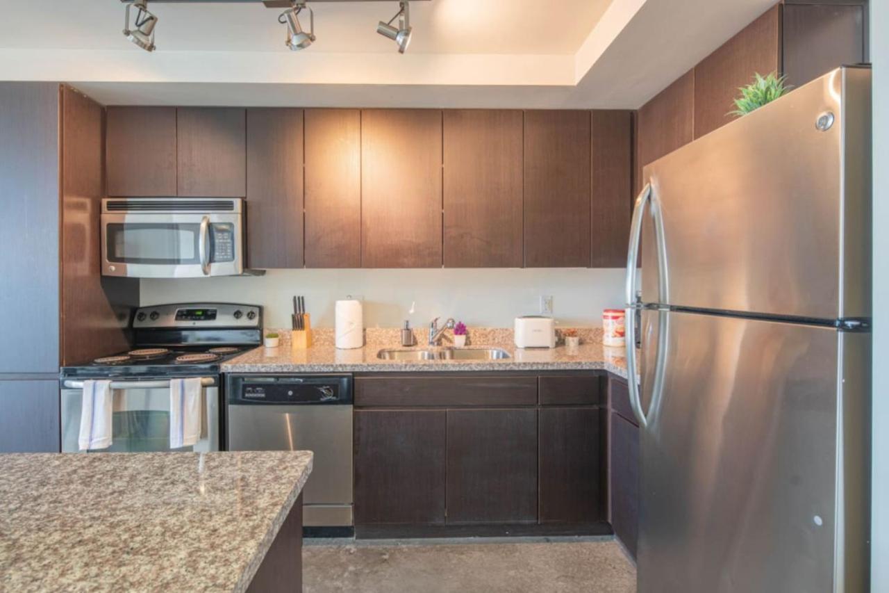 Unique 1bd -central Downtown - Gym, Pool, Parking * Phoenix