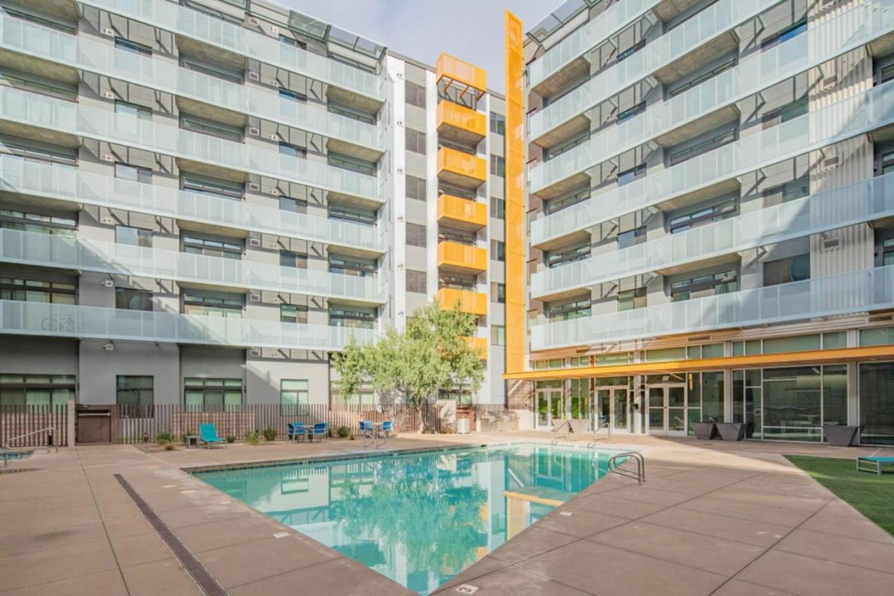 Unique 1bd -central Downtown - Gym, Pool, Parking