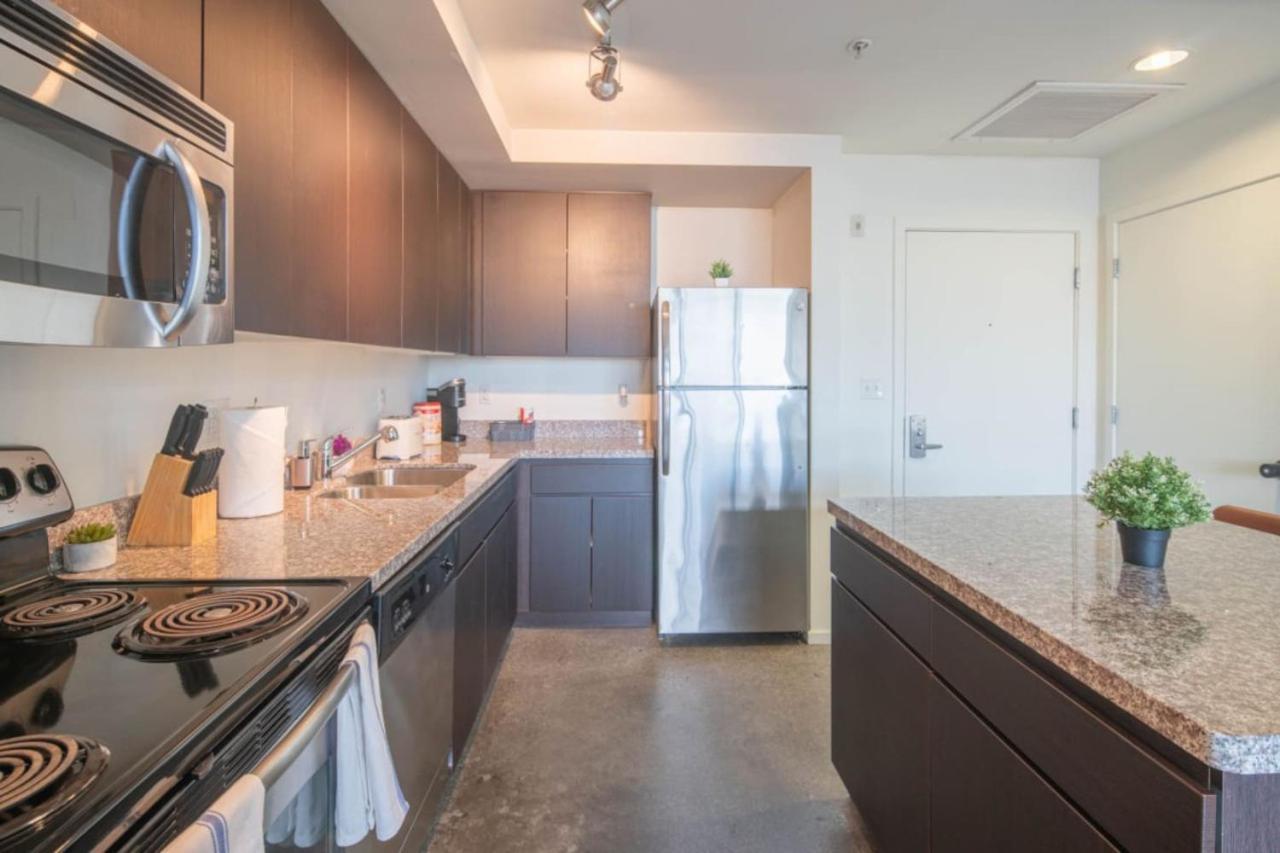 Apartment Unique 1bd -central Downtown - Gym, Pool, Parking Phoenix