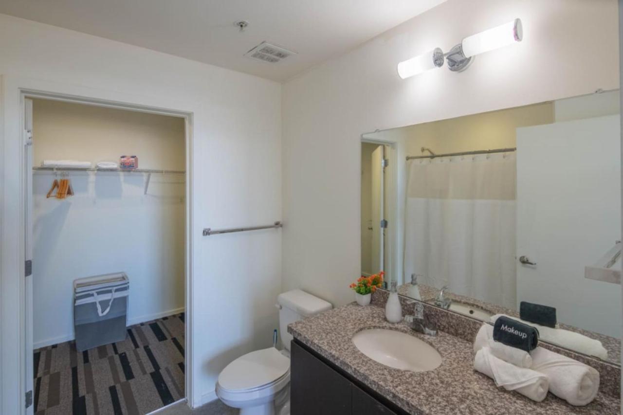 Apartment Unique 1bd -central Downtown - Gym, Pool, Parking